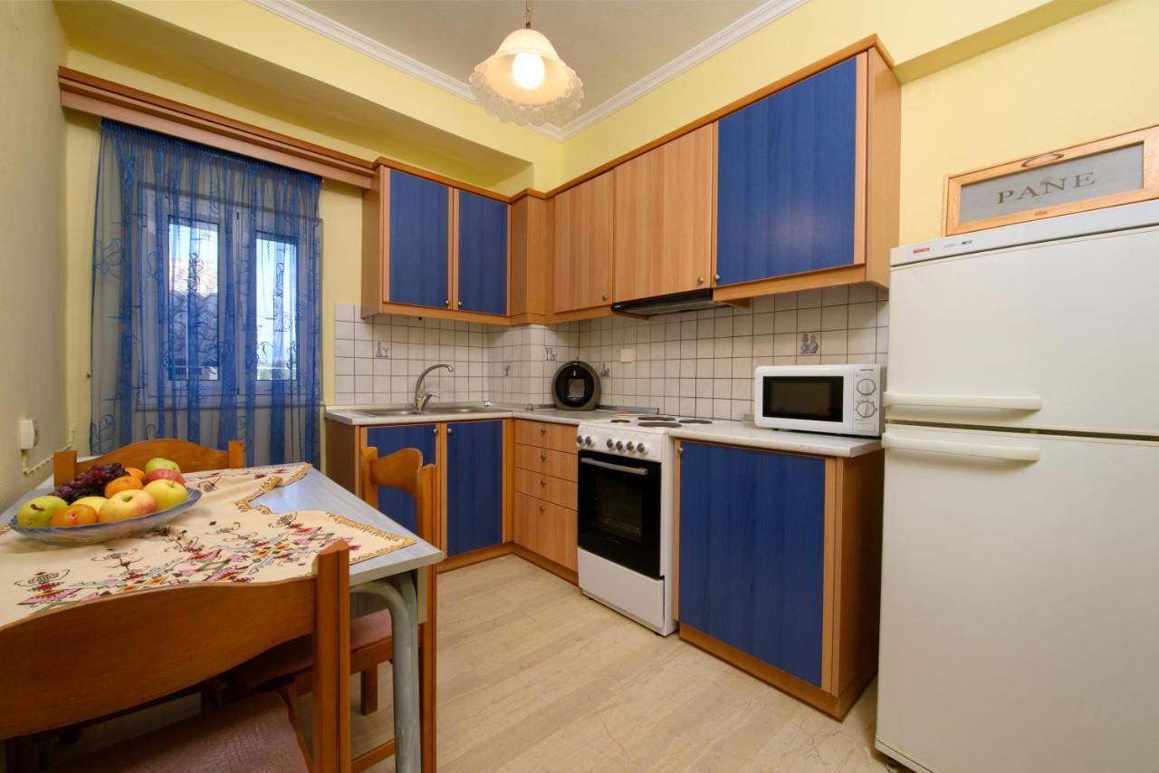The Old Mansion Apartment Sinarades Luaran gambar